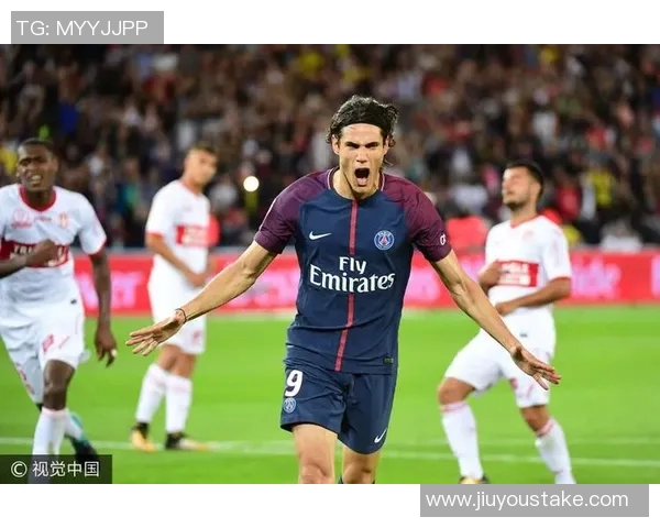 巴黎球迷会主席透露卡瓦尼未回应多次告别请求引发关注